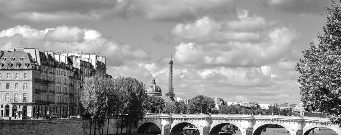 Photo de la seine en noir et blanc