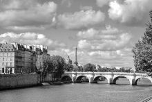 Photo de la seine en noir et blanc